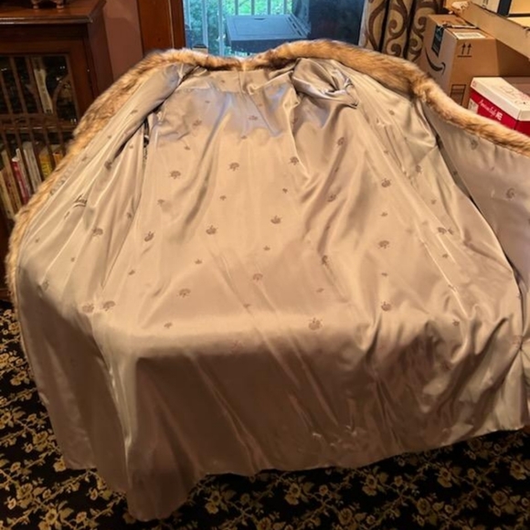 SOLD XL fitch fur Fulllength designer coat mint condition No Offers Pls Final$ - Picture 11 of 16